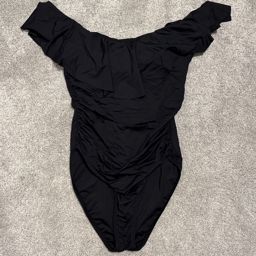 Off-Shoulder Black Swimsuit